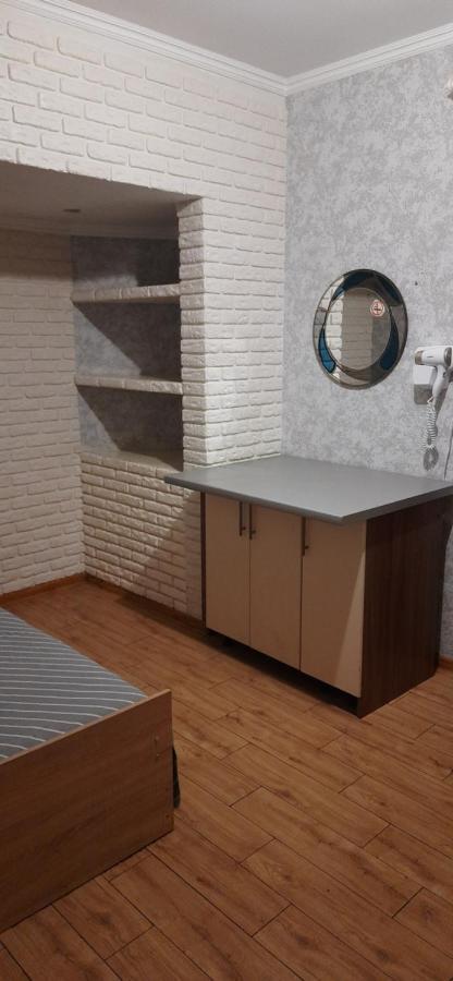 Inn Alibi Khorodelets Екстериор снимка